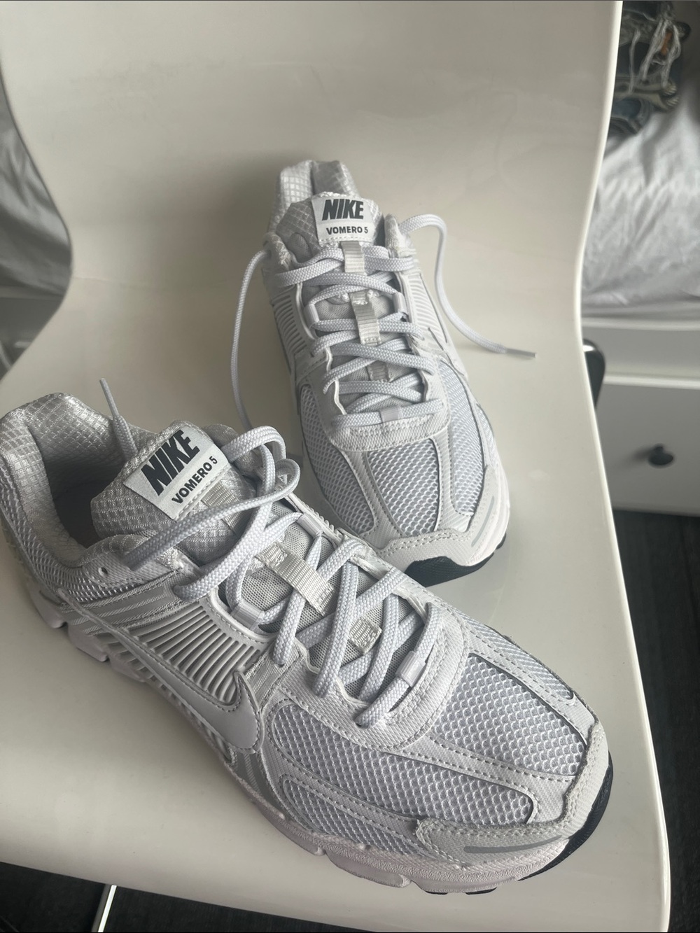 Nike Light Gray and White Vomero 5 Athletic Sneakers - Picture 6 of 6